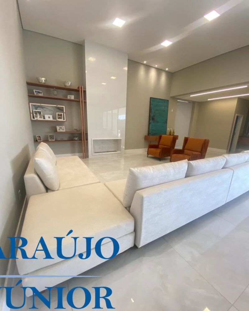 Casa à venda com 4 quartos, 650m² - Foto 19