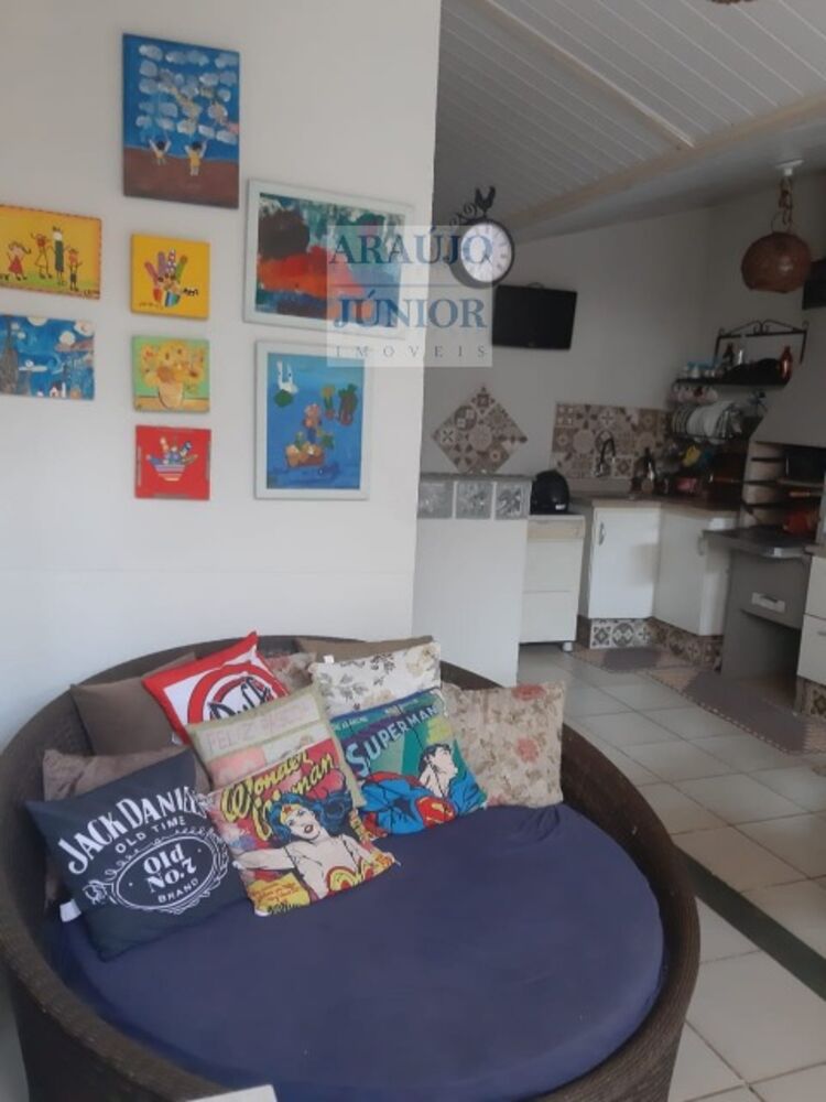 Casa à venda com 3 quartos, 110m² - Foto 7