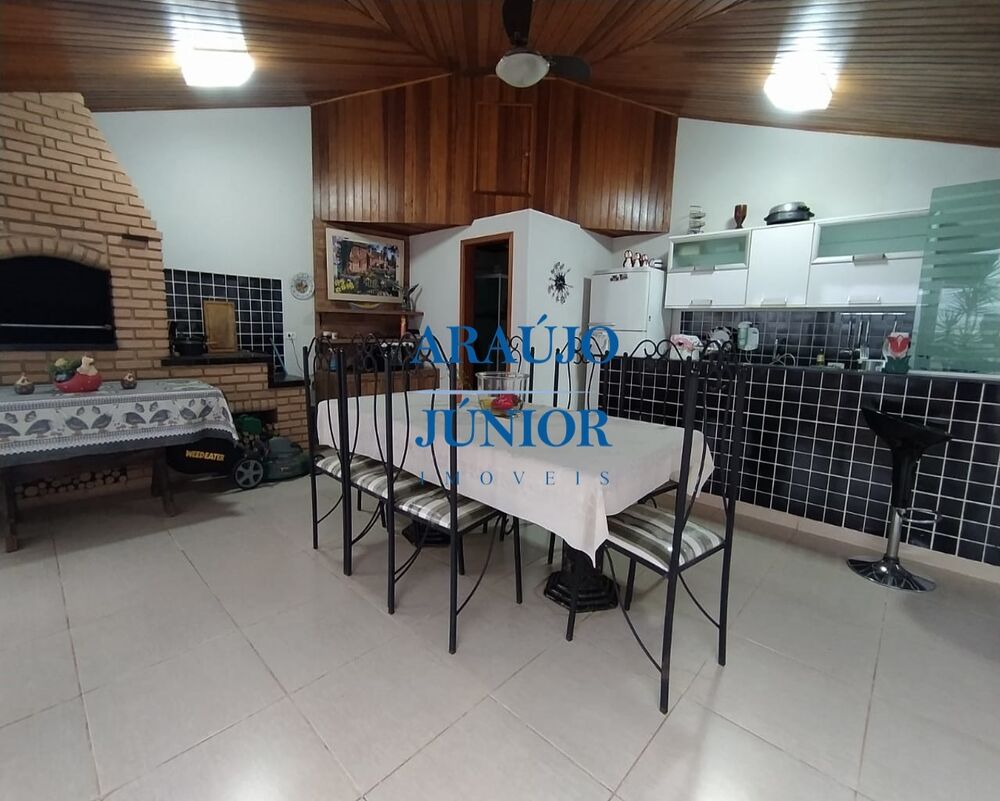 Casa, 3 quartos, 300 m² - Foto 20