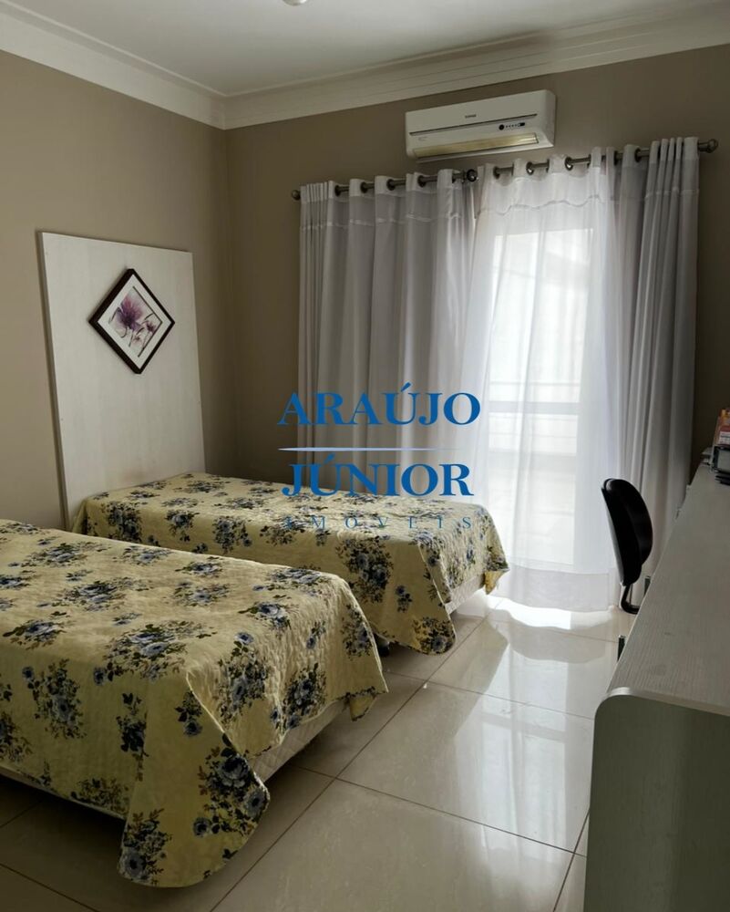 Casa, 3 quartos, 300 m² - Foto 9