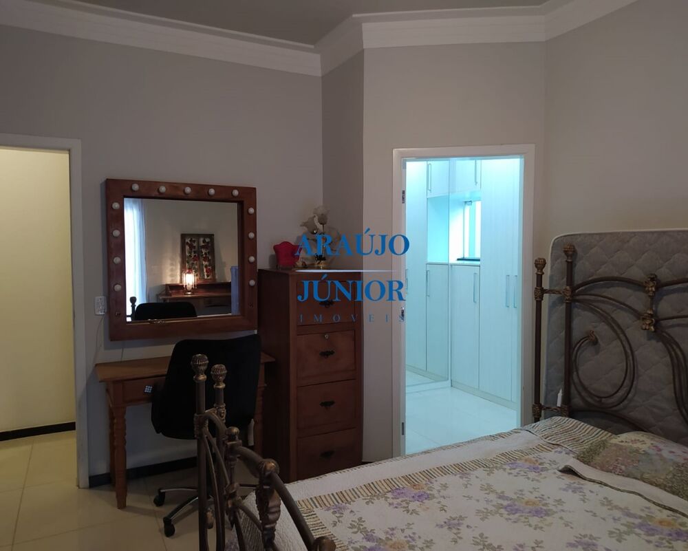 Casa, 3 quartos, 300 m² - Foto 22