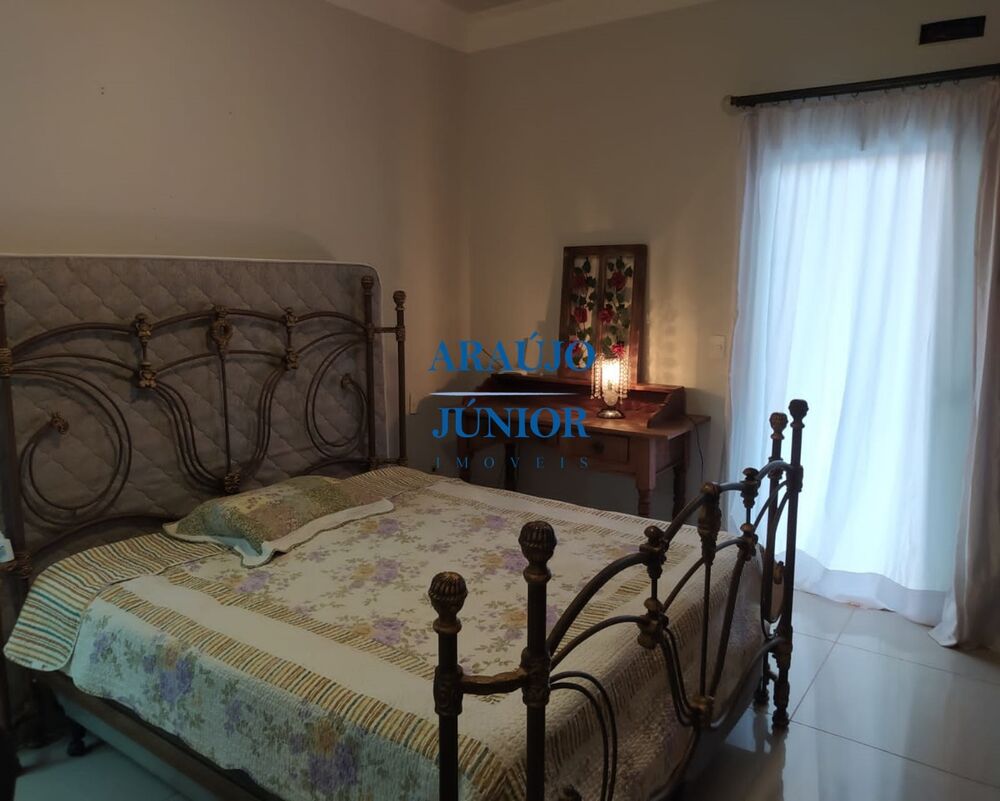 Casa, 3 quartos, 300 m² - Foto 11