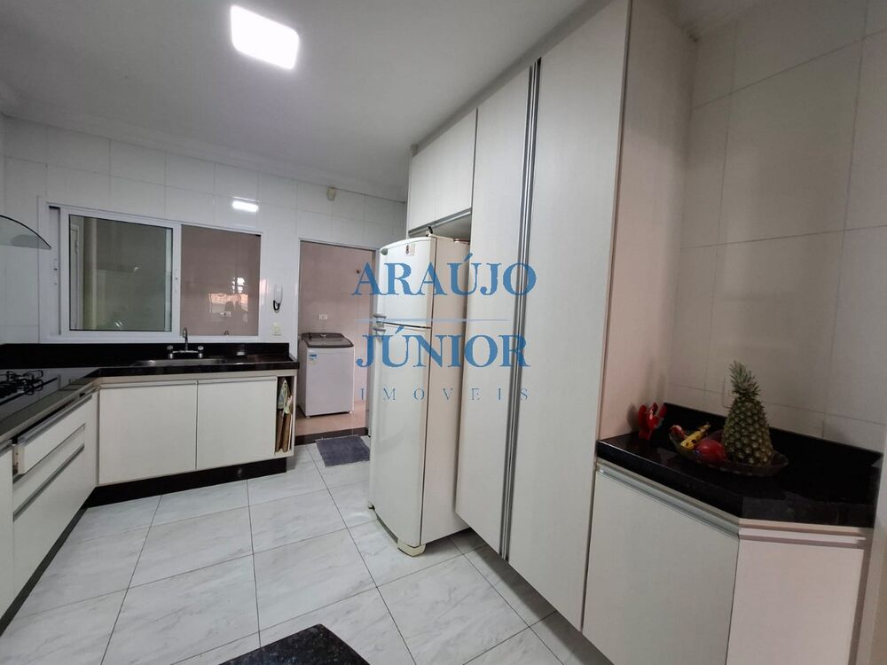 Casa, 3 quartos, 186 m² - Foto 7