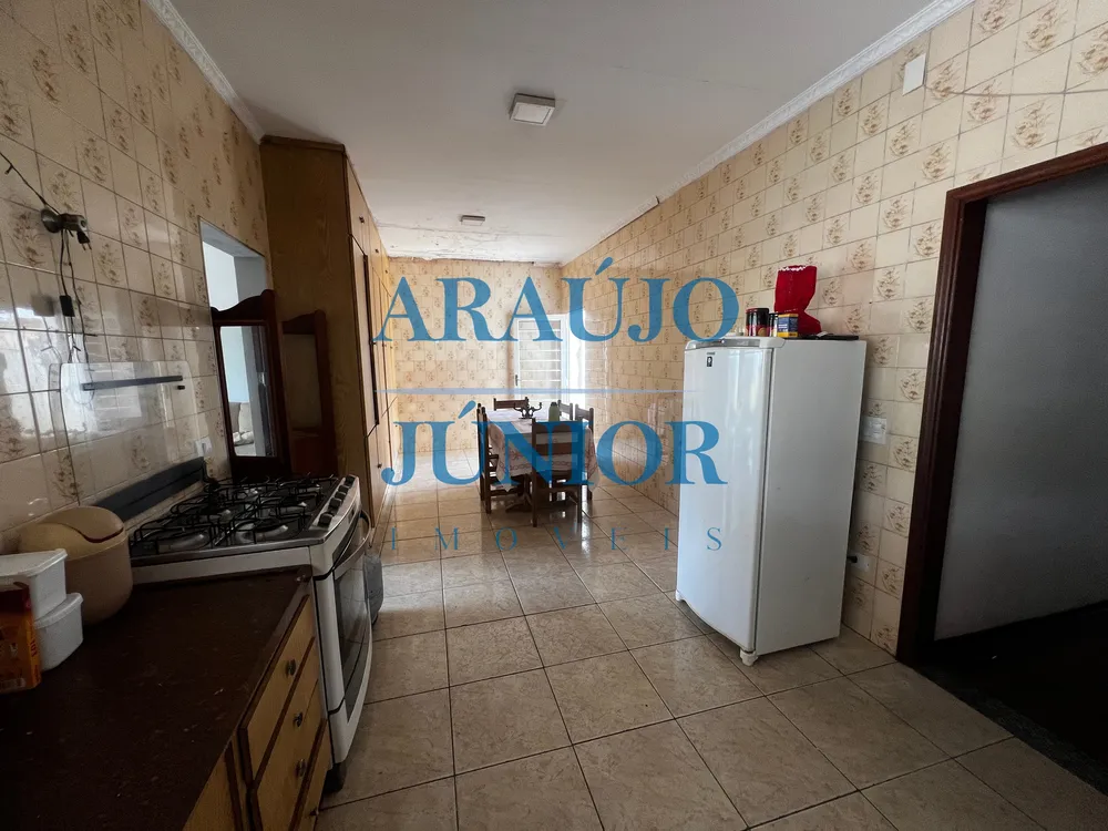 Casa, 3 quartos, 312 m² - Foto 3