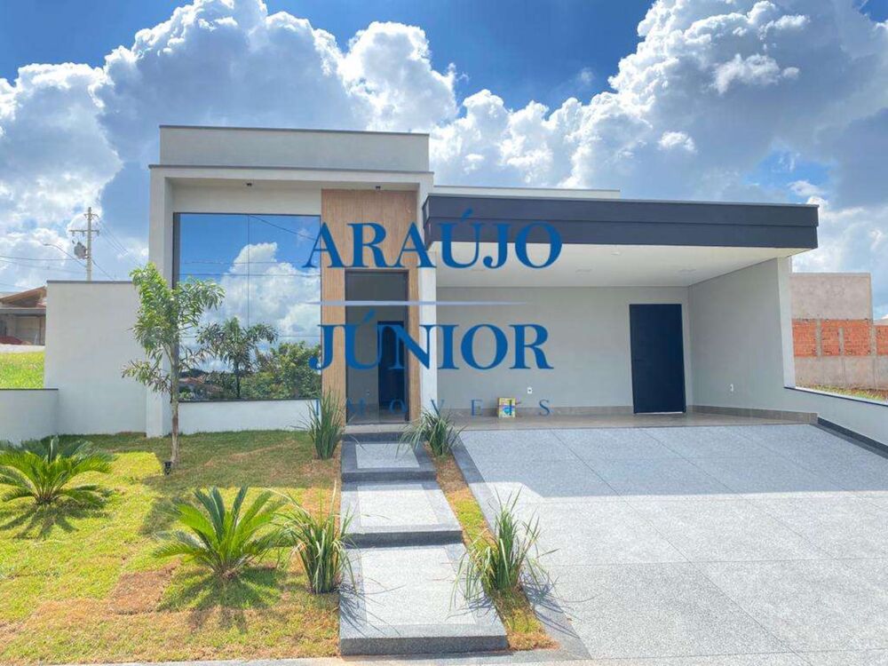 Casa à venda com 3 quartos, 180m² - Foto 1