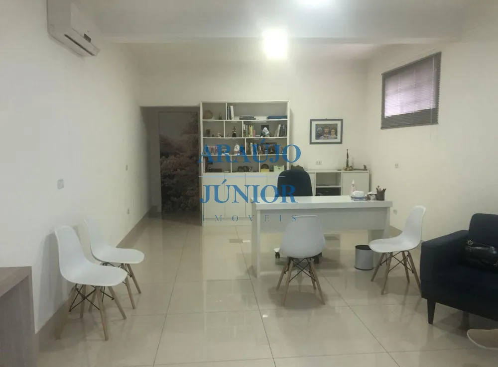 Casa, 3 quartos, 186 m² - Foto 2