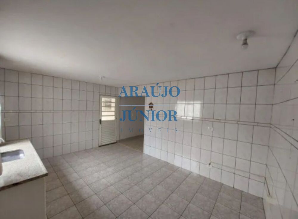 Casa à venda com 3 quartos, 200m² - Foto 13