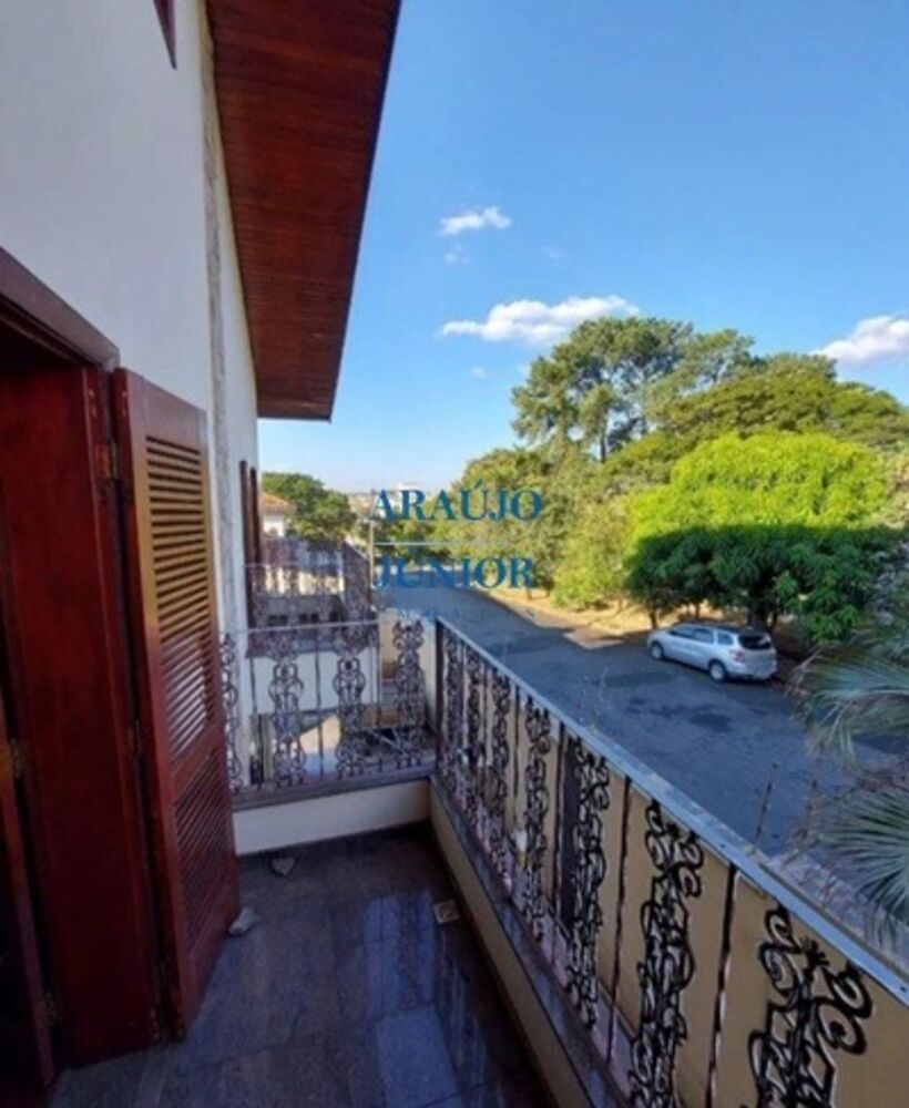 Casa à venda com 4 quartos, 341m² - Foto 39
