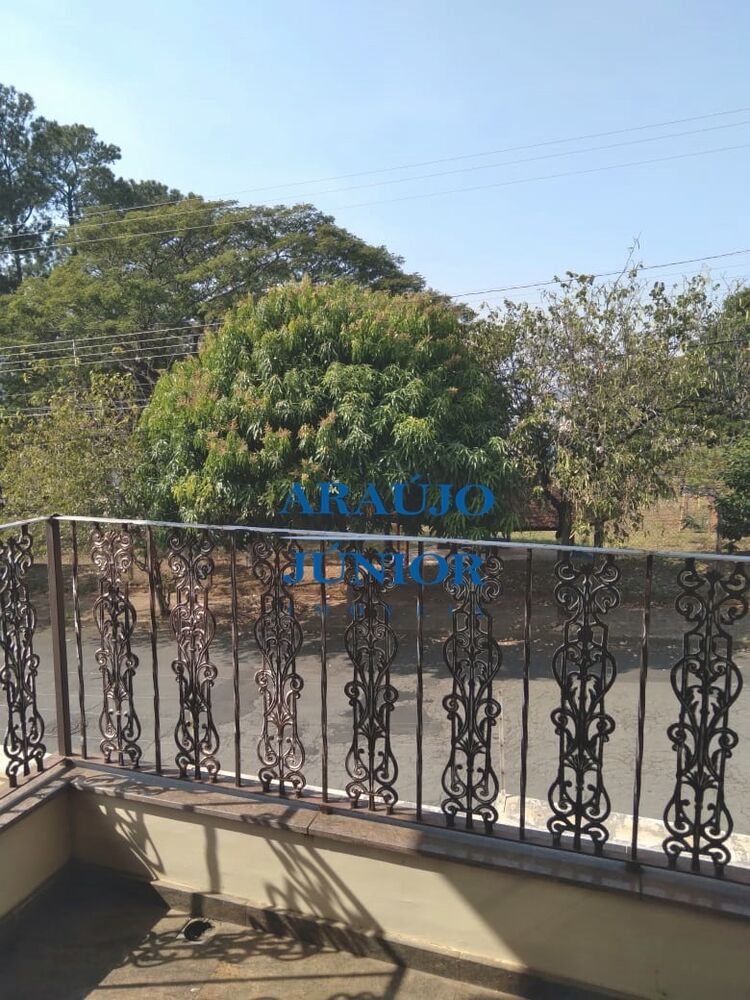 Casa à venda com 4 quartos, 341m² - Foto 26