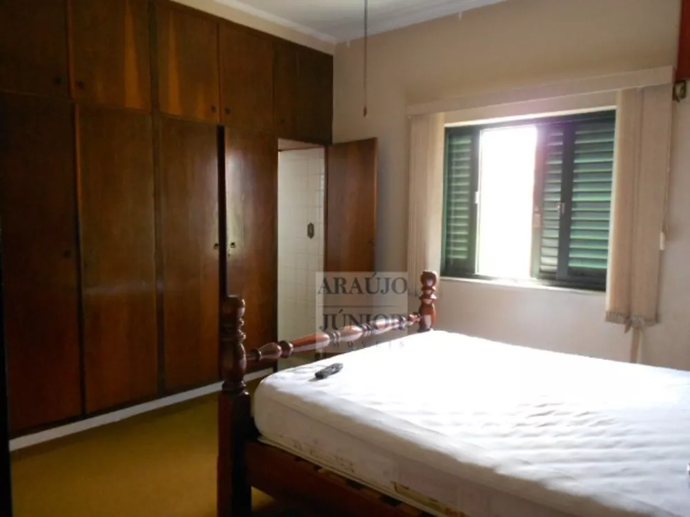 Casa, 3 quartos, 270 m² - Foto 19