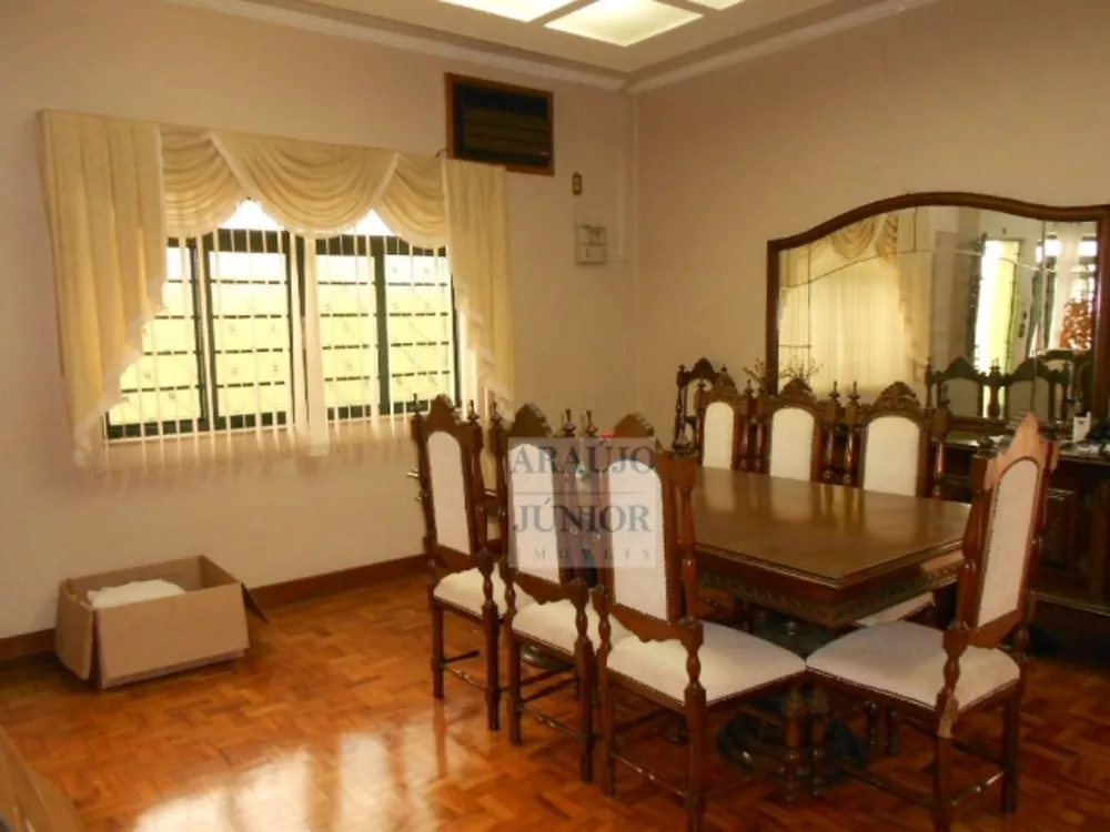 Casa, 3 quartos, 270 m² - Foto 17