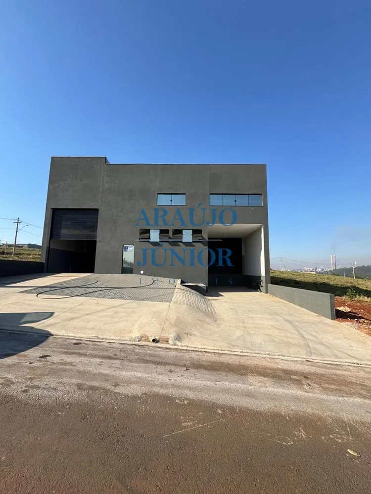 Depósito-Galpão, 640 m² - Foto 1