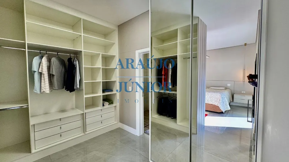 Casa, 3 quartos, 250 m² - Foto 6