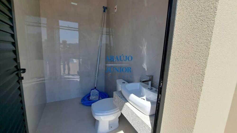 Casa à venda com 3 quartos, 450m² - Foto 5