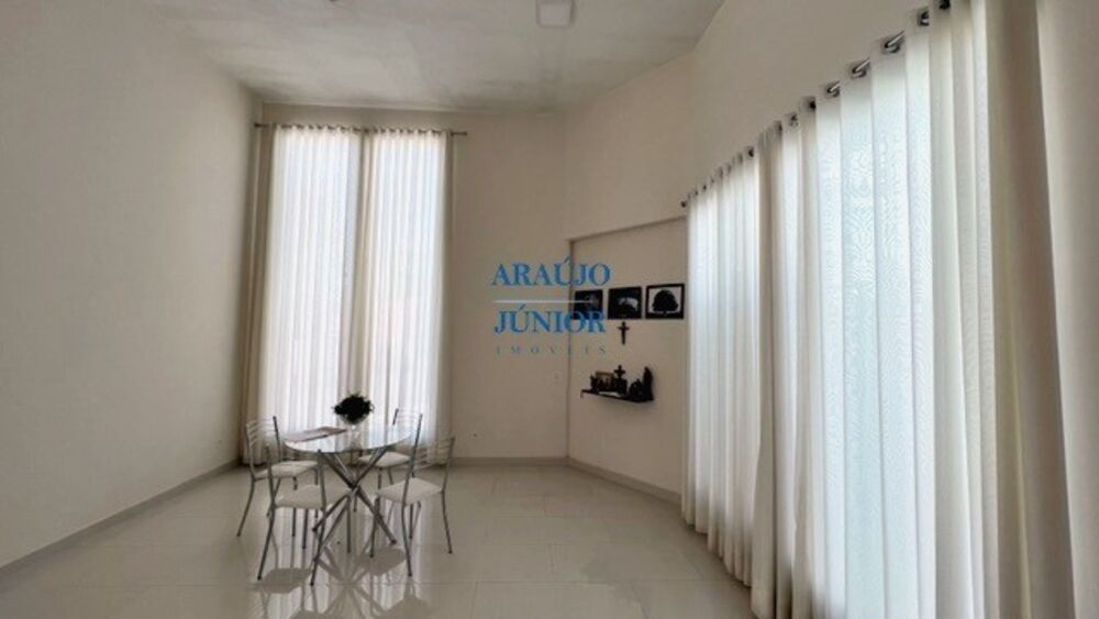 Casa à venda com 3 quartos, 280m² - Foto 9
