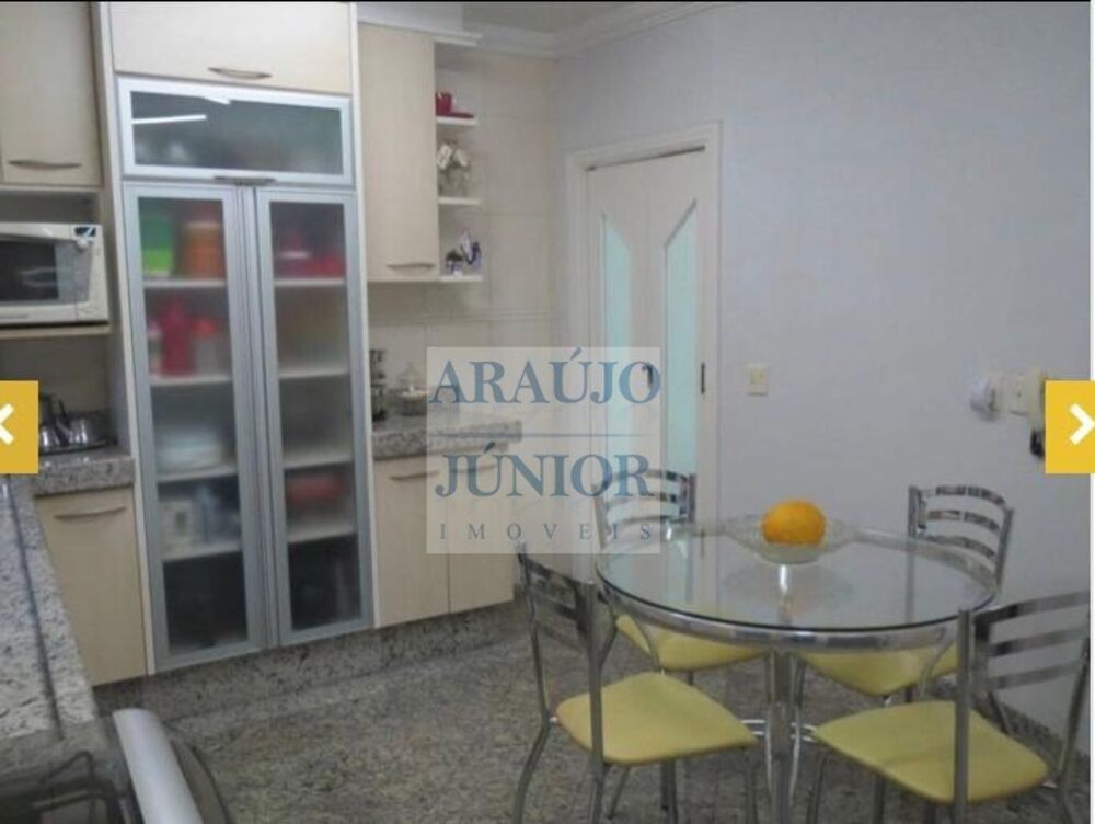 Casa, 3 quartos, 241 m² - Foto 4