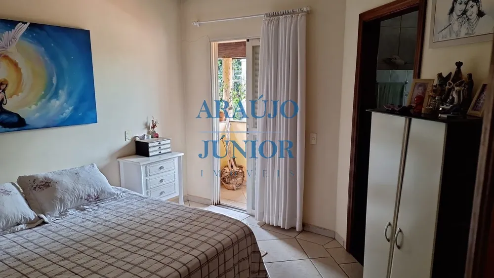 Casa, 3 quartos, 230 m² - Foto 6