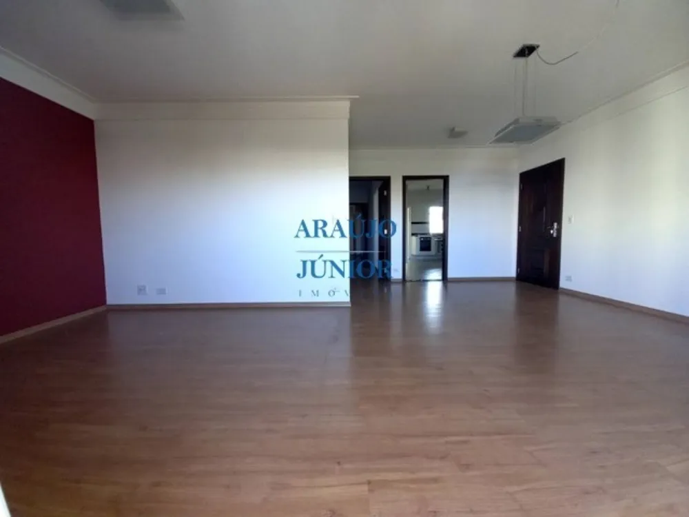 Apartamento, 3 quartos, 130 m² - Foto 1