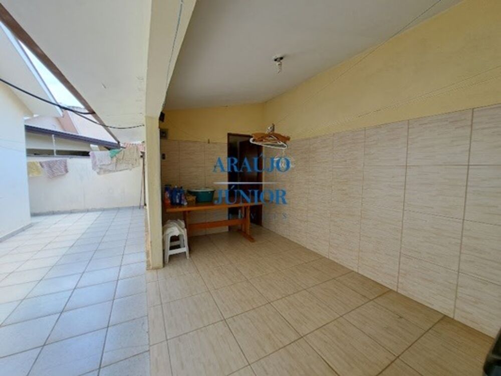 Casa, 3 quartos, 300 m² - Foto 17