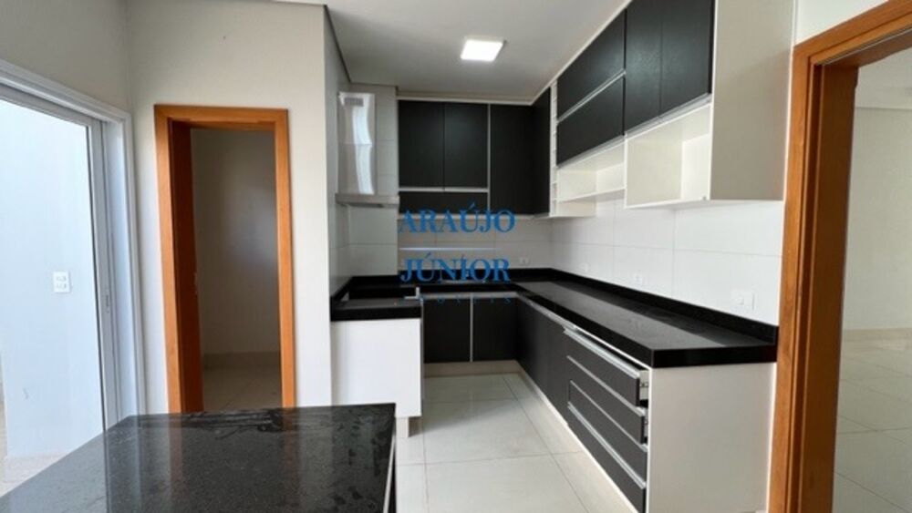 Casa à venda com 4 quartos, 480m² - Foto 7