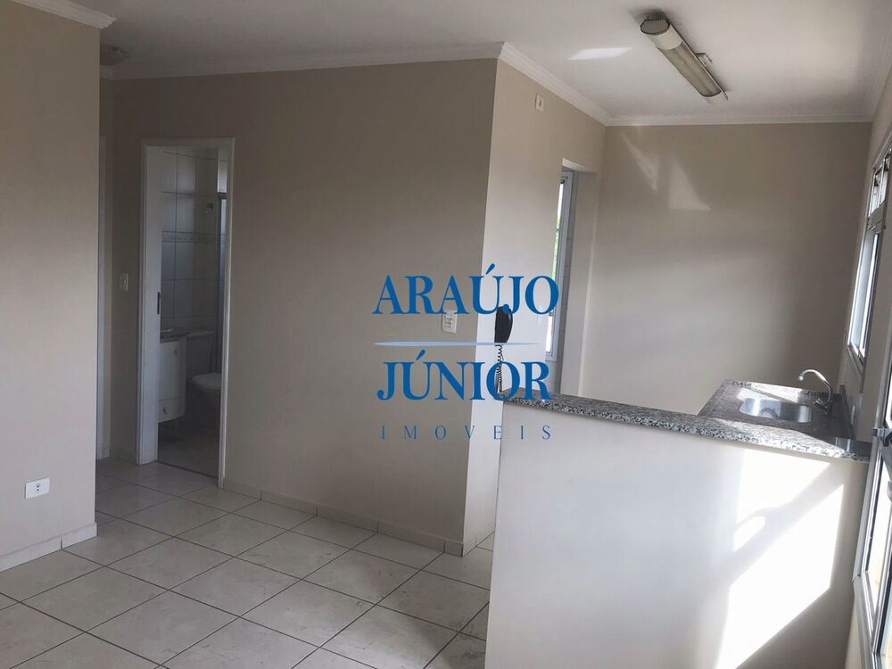 Apartamento à venda com 1 quarto, 40m² - Foto 2