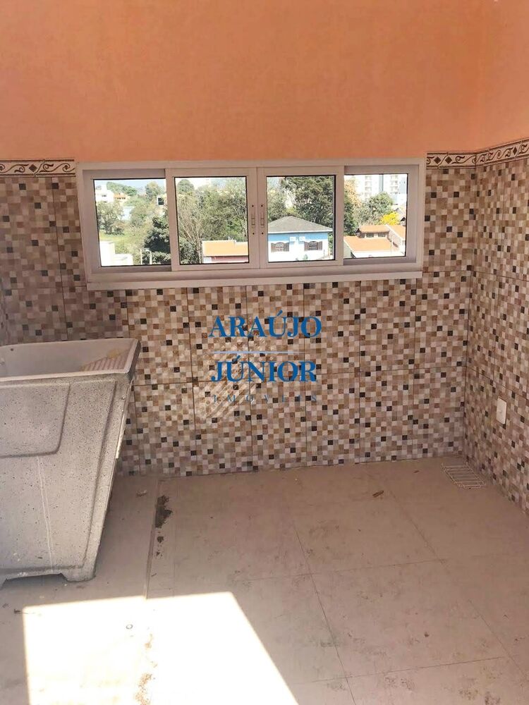 Casa à venda com 3 quartos, 150m² - Foto 8