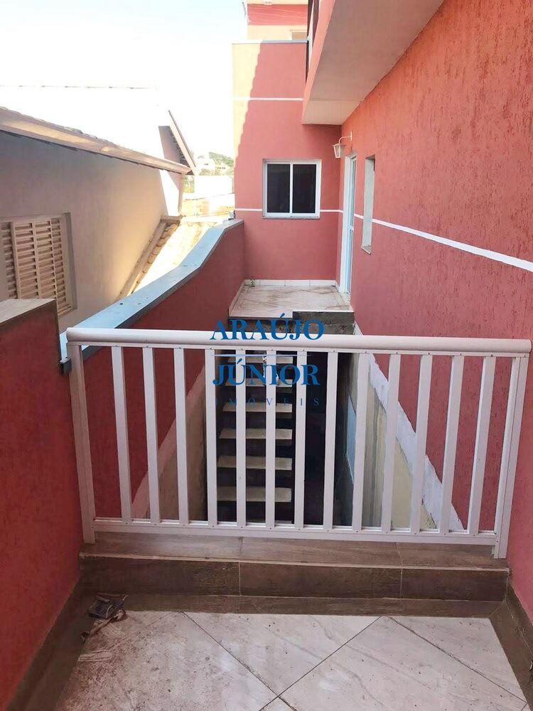 Casa à venda com 3 quartos, 150m² - Foto 2