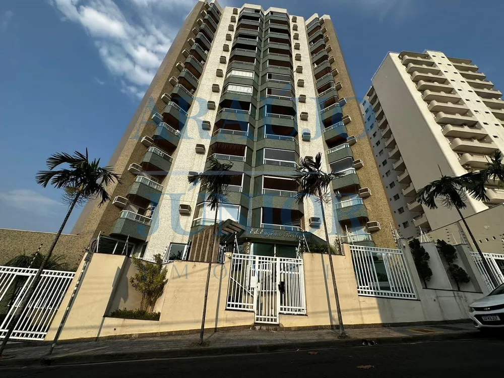 Apartamento, 3 quartos, 156 m² - Foto 1