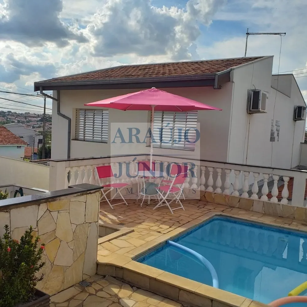 Casa, 5 quartos, 220 m² - Foto 2