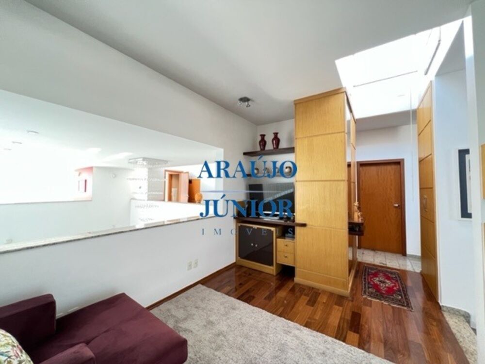 Casa à venda com 4 quartos, 560m² - Foto 18