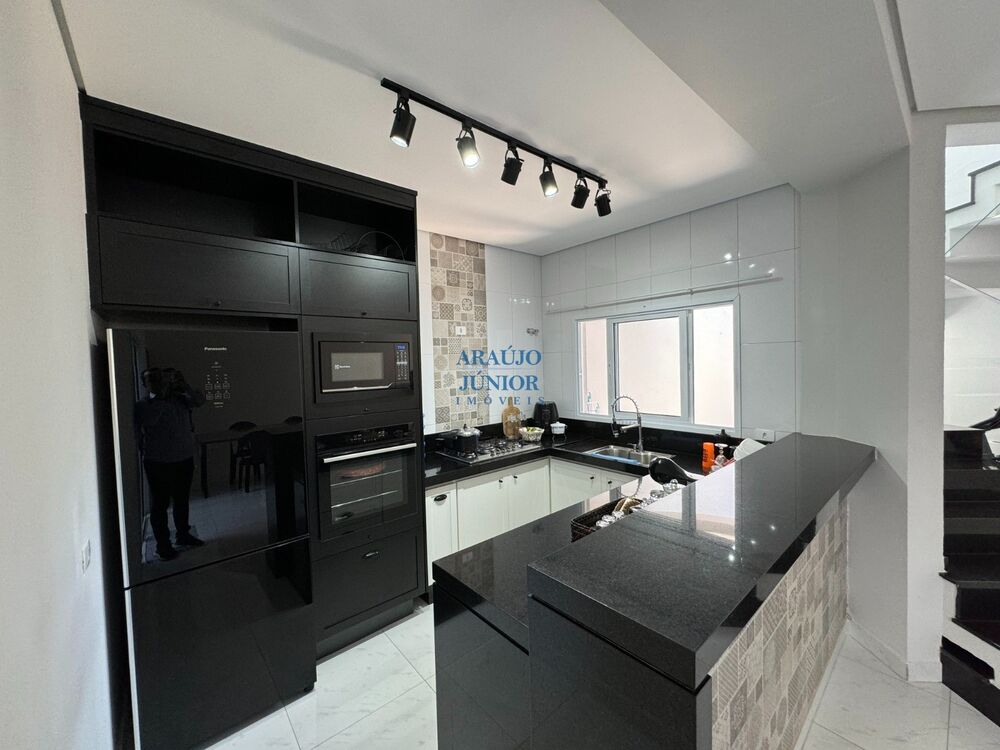 Casa, 3 quartos, 198 m² - Foto 13