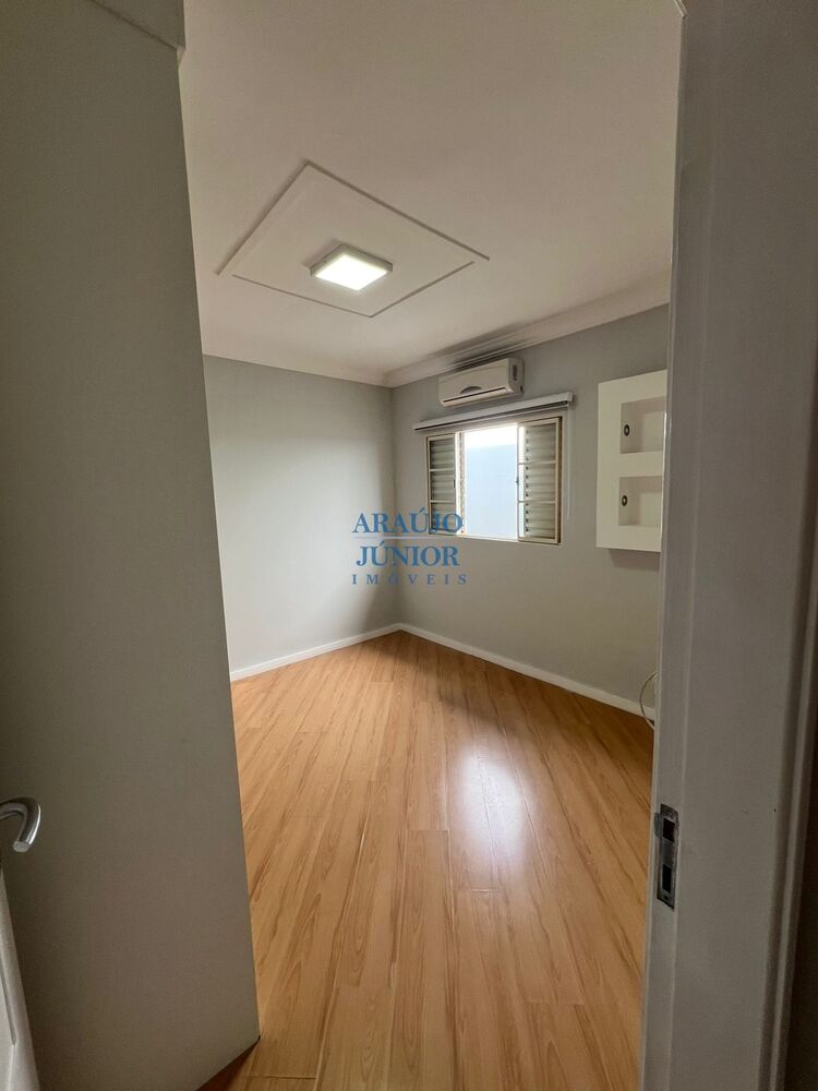 Casa à venda com 3 quartos, 185m² - Foto 9