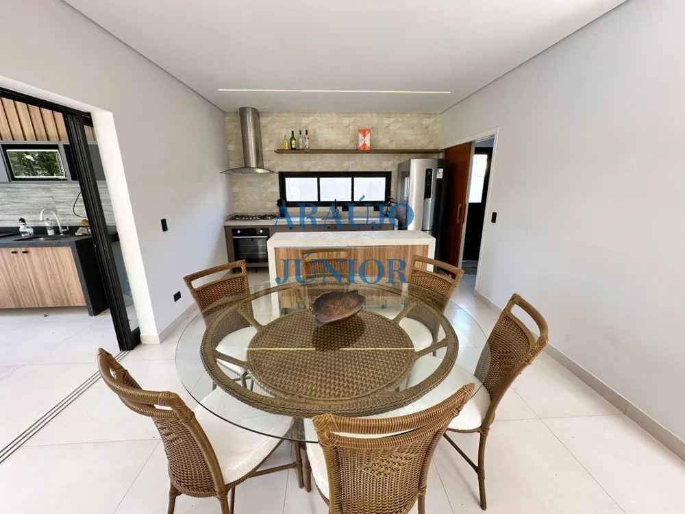 Casa, 4 quartos, 205 m² - Foto 11