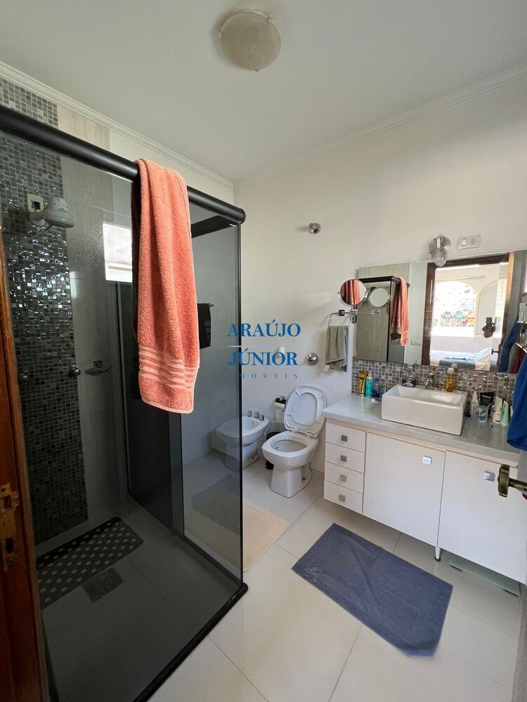 Casa à venda com 3 quartos, 213m² - Foto 28