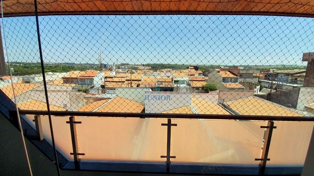 Casa à venda com 3 quartos, 240m² - Foto 13