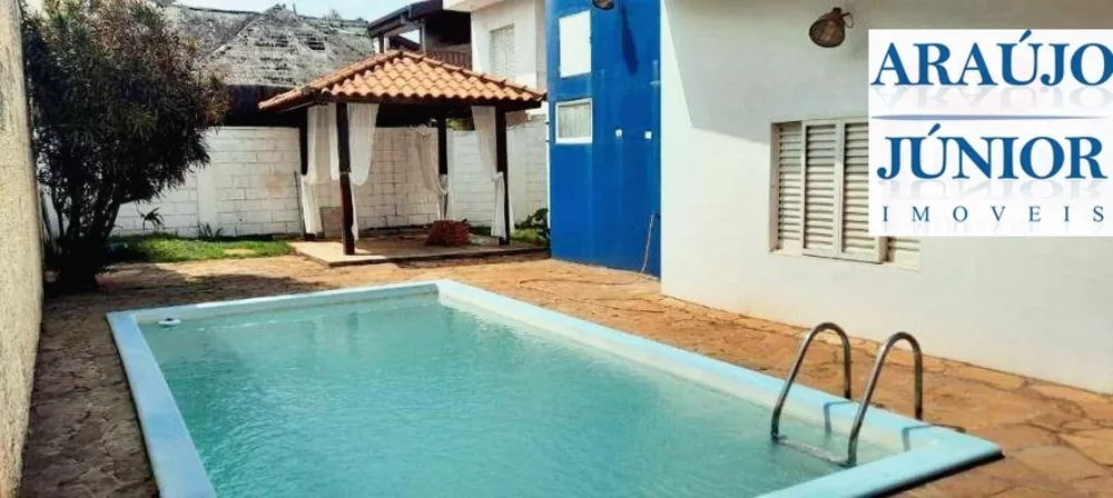 Casa, 3 quartos, 221 m² - Foto 9