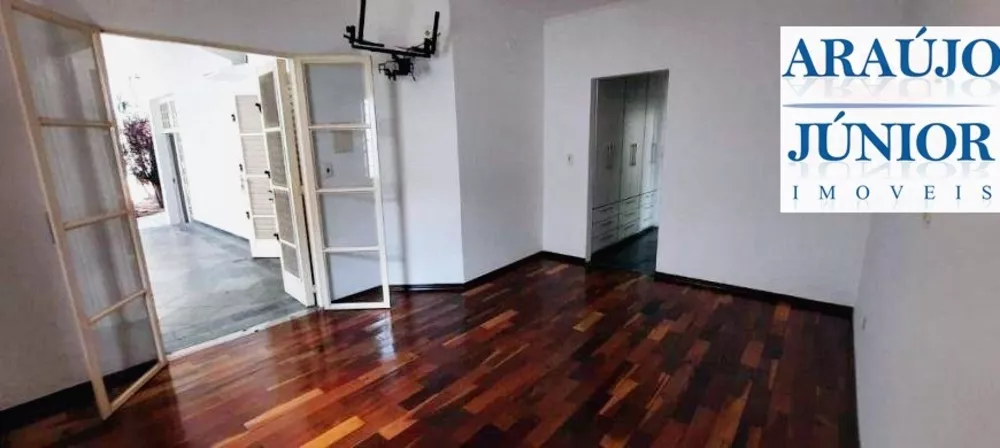 Casa, 3 quartos, 221 m² - Foto 10