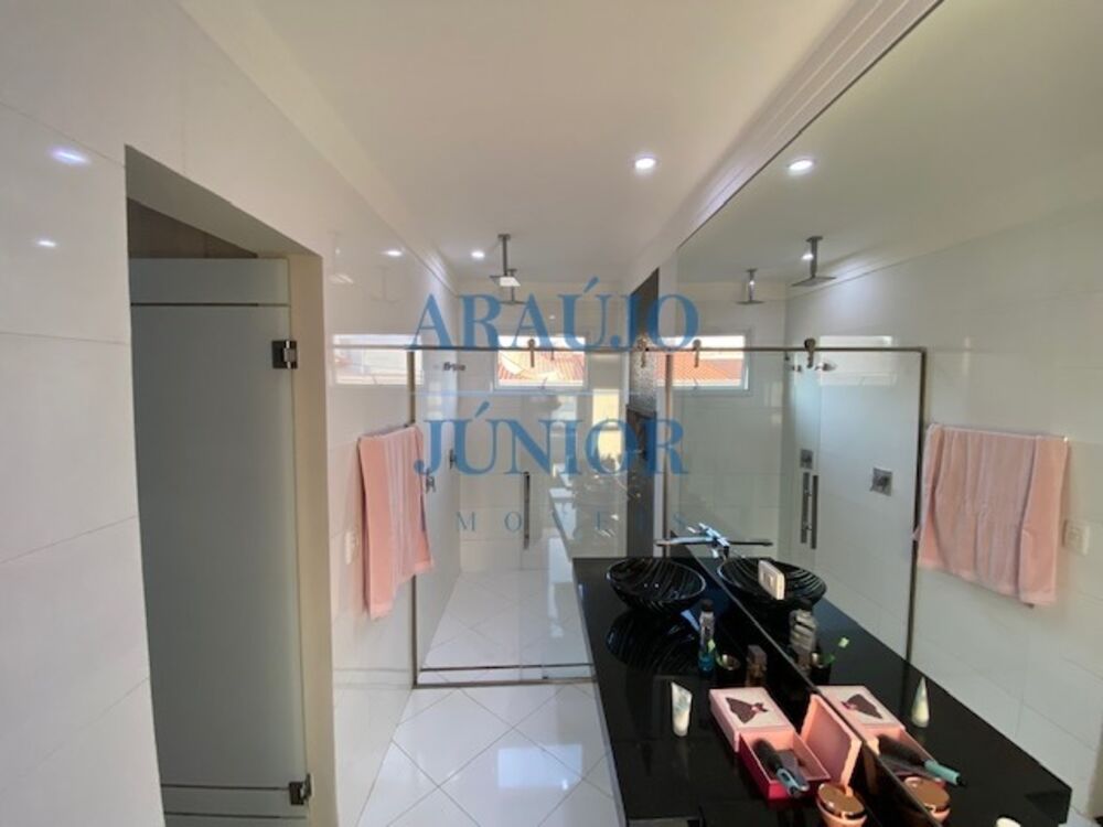 Casa, 3 quartos, 316 m² - Foto 24
