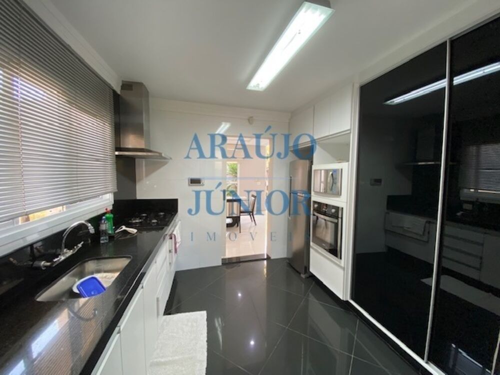 Casa, 3 quartos, 316 m² - Foto 11