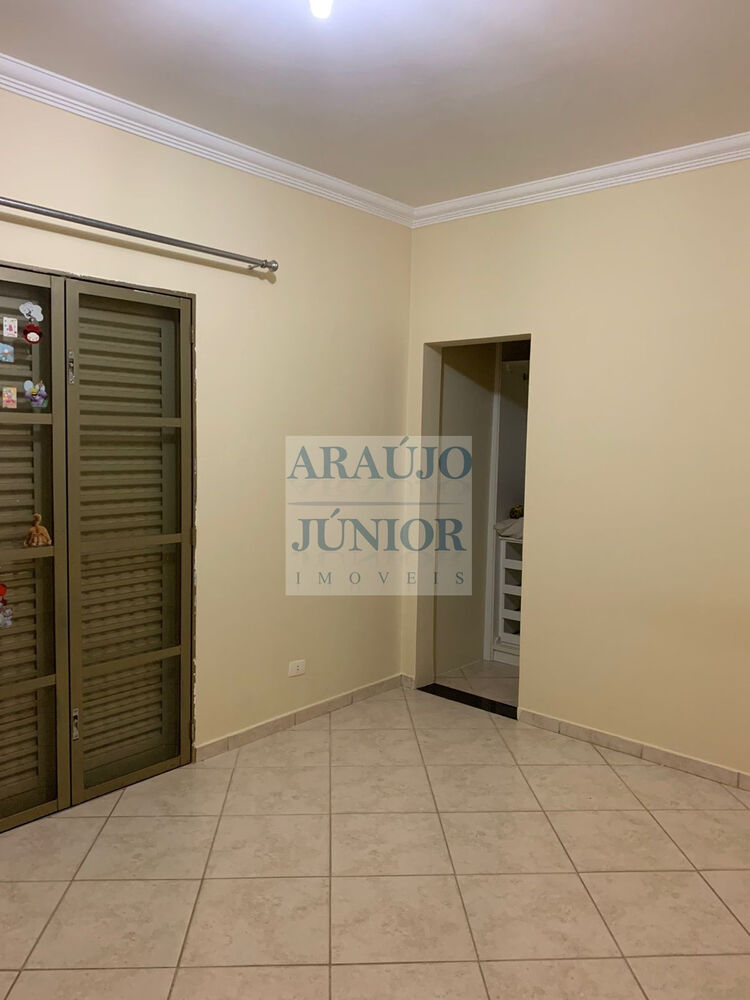 Casa, 3 quartos, 210 m² - Foto 7