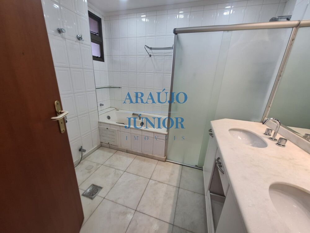 Apartamento, 3 quartos, 250 m² - Foto 37