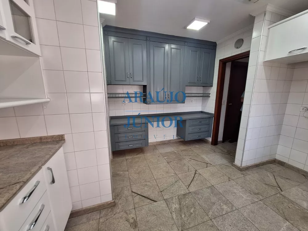 Apartamento, 3 quartos, 250 m² - Foto 22