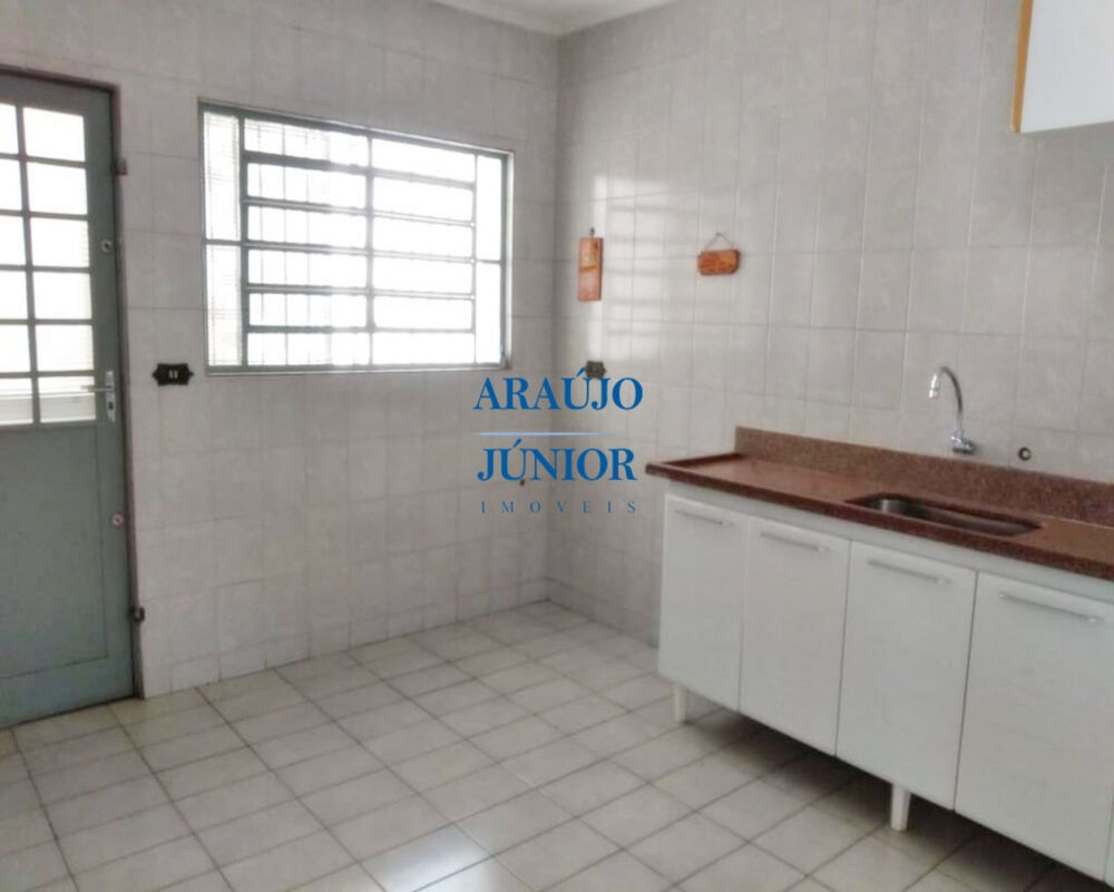 Casa, 3 quartos, 200 m² - Foto 4