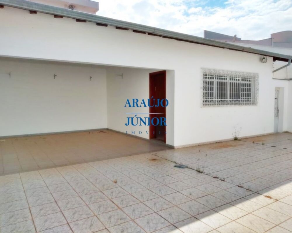 Casa, 3 quartos, 200 m² - Foto 1