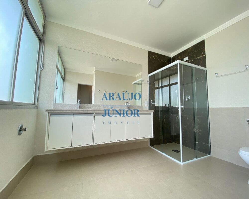 Apartamento, 3 quartos, 340 m² - Foto 2