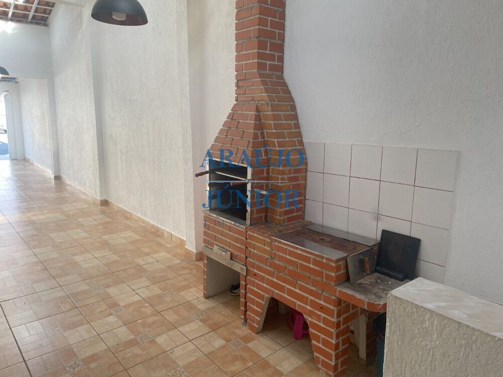 Casa à venda com 3 quartos, 170m² - Foto 7