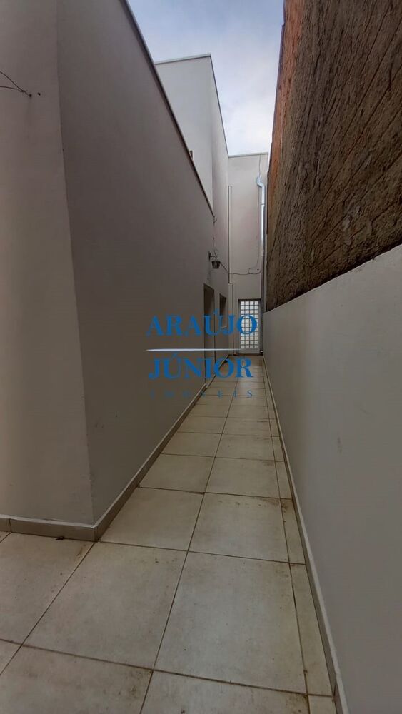 Casa à venda com 3 quartos, 150m² - Foto 4