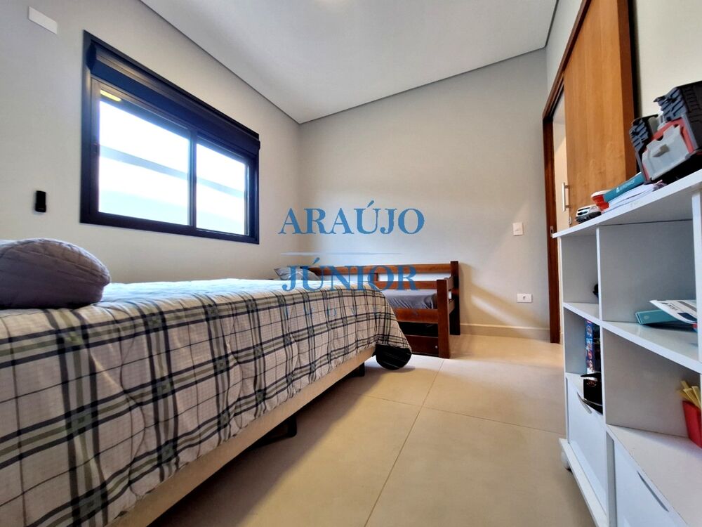Casa à venda com 3 quartos, 186m² - Foto 3