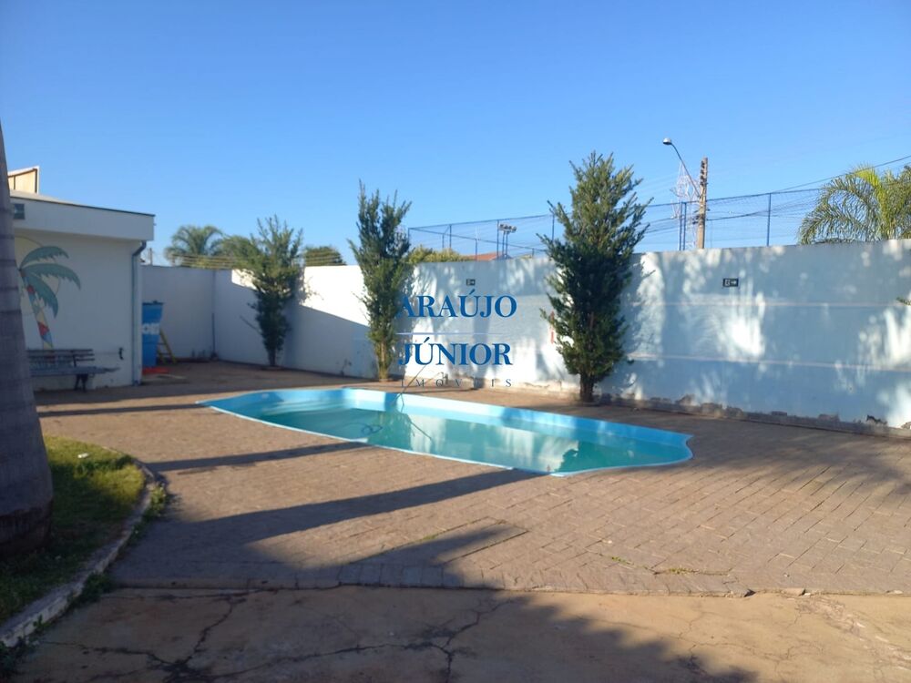 Chácara à venda com 1 quarto, 227m² - Foto 1