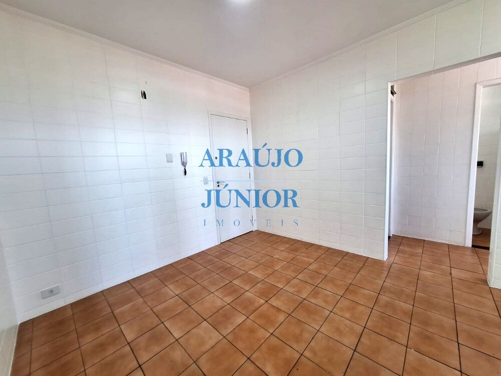 Apartamento à venda e aluguel com 3 quartos, 120m² - Foto 8